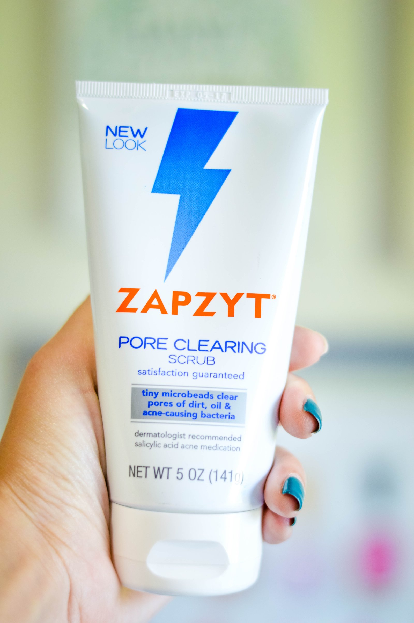 Looking for ways to improve your skin care routine and tips on how to reduce adult acne? Check out ZAPZYT products and these three other ways to help improve your skin! http://primp.in/z3STjBgmnq // #ad Hey There, Chelsie