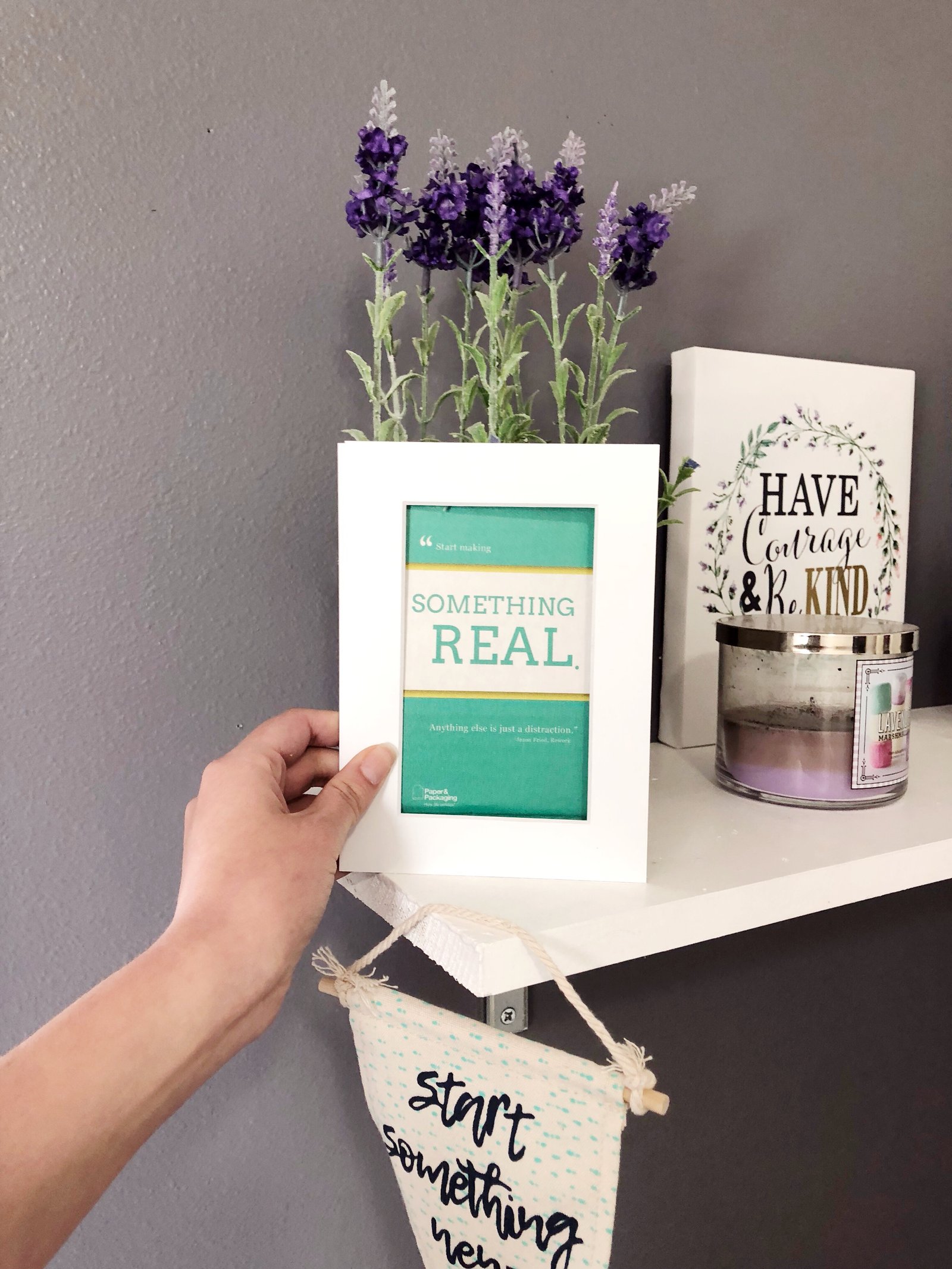 How to keep your blog and 9-5 job organized using paper products // Hey There, Chelsie #ad #howlifeunfolds