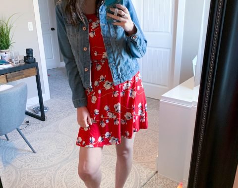 Summer Stitch Fix 2019 - Cruise Edition // This summer Stitch Fix Unboxing and review will show you what summer pieces I got for my cruise and which pieces I Kept // Hey There, Chelsie